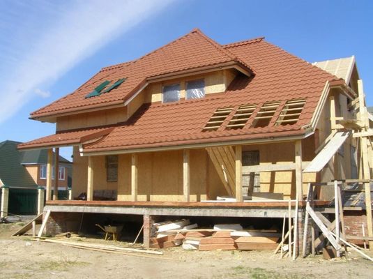 2.7kg/pcs Colorful Stone Coated Galvanized Metal Shingle Roma Roof Tiles The Perfect Roofing Solution for Apartments